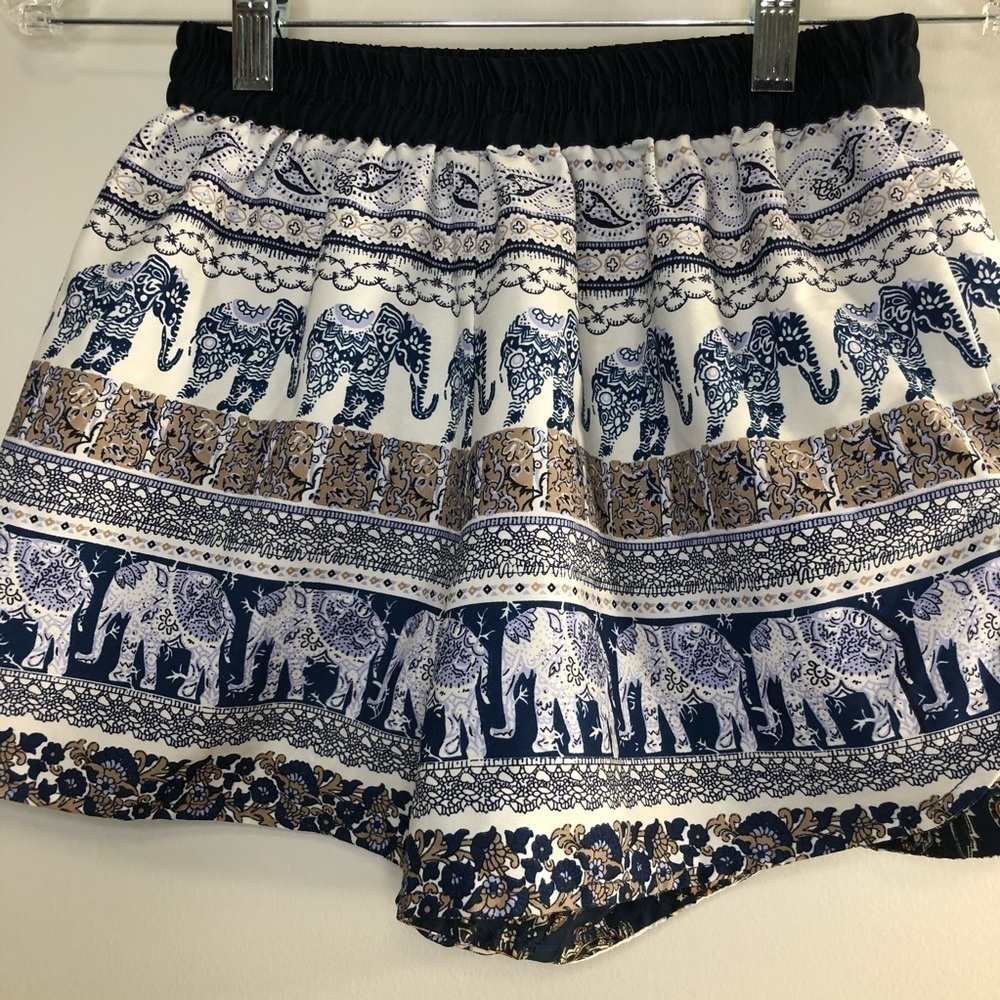 Short - Picture 3 of 8